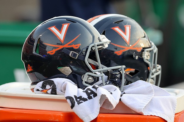 A rise in Covid-19 cases within the University of Virginia football team led to the cancellation of the Fenway Bowl in Boston.
	Frank Jansky/Icon Sportswire/Getty Images