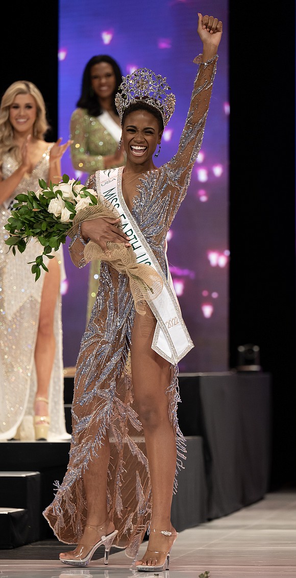 Miss Earth USA announces their newly crowned 2022 winner. The much-anticipated title went to Miss Pennsylvania Earth, Natalia Salmon. As …