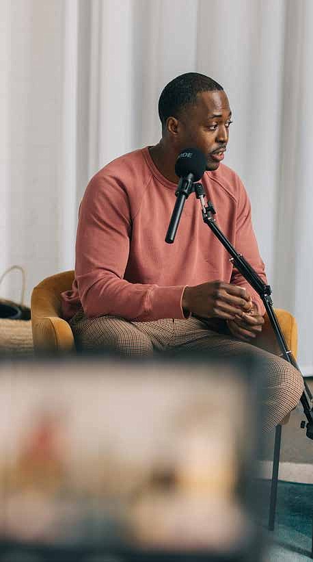 Aaron Smith hosts a podcast called, Escaping the Odds, where he talks to formerly incarcerated people about their entrepreneurial endeavors, how their time away
affected them and what prompted them to start their own business. PHOTOS PROVIDED BY CASSANDRA WELLER