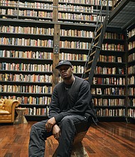 Adeshola Makinde is a local artist whose work is being showcased at Stony Island
Arts Bank in an exhibition titled, “Is where it’s at!” PHOTO PROVIDED BY RISE.