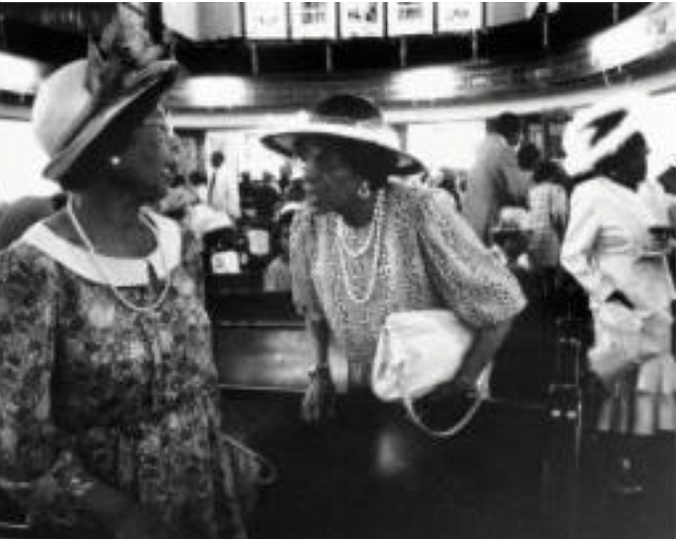 Marilyn Nance, Sunday Best Philadelphia, PA, 1990, gelatin silver print, The Songs of My People Collection, gift of New African Visions, Time Warner Inc, and Warner Cable, Houston. Collection of the MFAH.