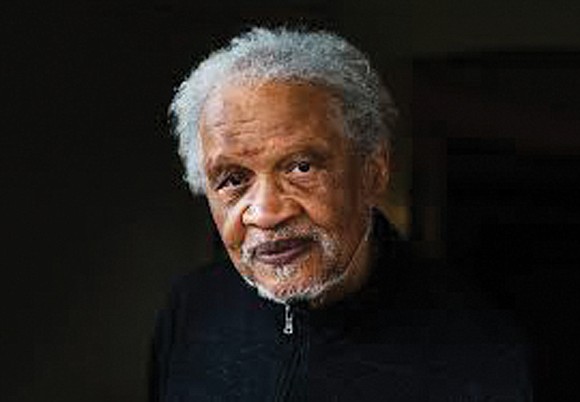 Author, playwright and longtime champion of multiculturalism Ishmael Reed is receiving a lifetime achievement award for his contributions to literature.