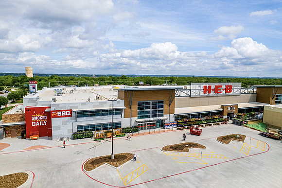 H-E-B is excited to open its newest store in New Braunfels, which is the first location in the company to …