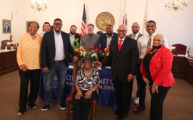 Ms. Eula Bell Lofton Is Joined By  Calumet City Mayor Thaddeus Jones And Other Calumet City Council Members, Family And Supporters.  Photo provided by STH Media.