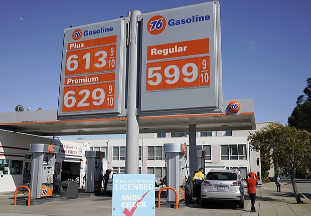 The average price for gasoline in California hit $6 a gallon on May 17 for the first time -- and analysts at JPMorgan are warning that price could be the national average before the end of the summer.
Mandatory Credit:	Liu Guanguan/China News Service/Getty Images