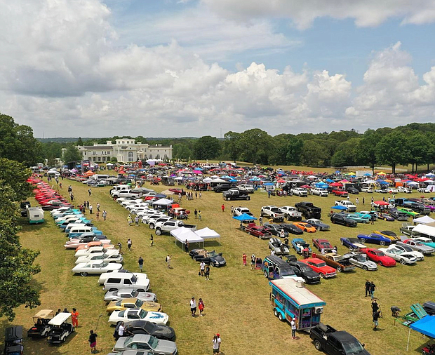 The Rick Ross Promise Land Car & Bike Show 

Photos: Turkey Leg Hut