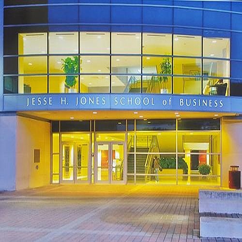 Jesse H. Jones School of Business' Future Bankers Leadership Program celebrates 100 percent pass rate on professional certification exam.