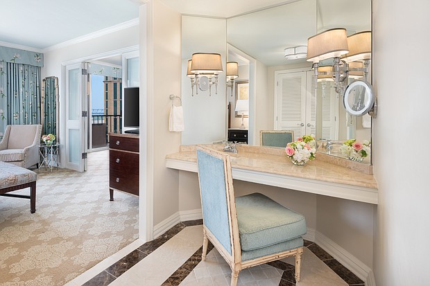 King Suite Bedroom Vanity