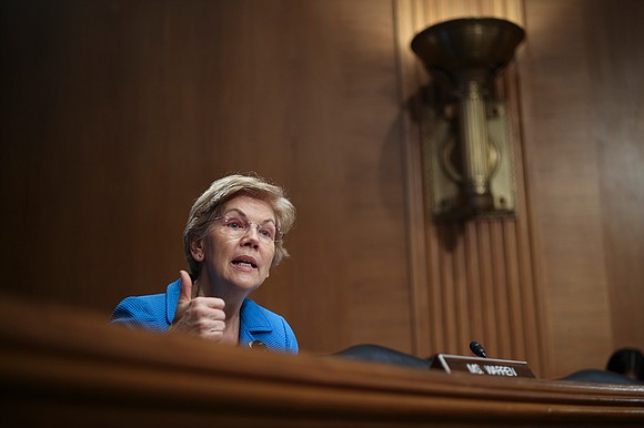 Air travel is a mess right now and Sen. Elizabeth Warren is demanding that federal regulators do something about it.