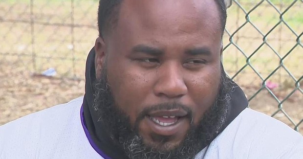 Coach Walte Orr described the chaos that unfolded when a shooting injured three people during a game at Oakland Technical High Sunday afternoon.
Mandatory Credit:	KPIX