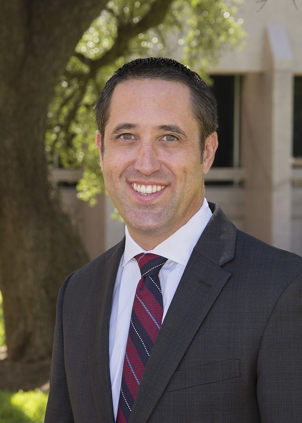 Texas Comptroller Glenn Hegar