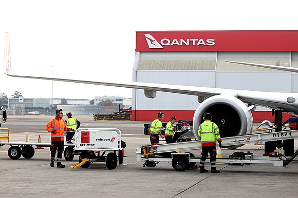 Australian airline Qantas has asked its senior executives to help out as airport baggage handlers as it struggles to manage …