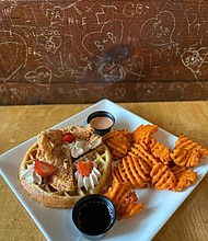 Jupiter Pizza & Waffle's Chicken and Waffles