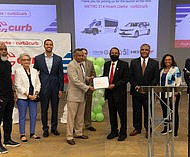 Praising the Authority's efforts to provide an equitable and accessible transportation alternative to the Hiram Clarke community, U.S. Rep. Al Green presented METRO with a Certificate of Special Congressional Recognition.