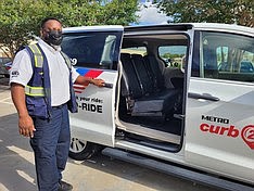 METRO's new 314 Hiram Clarke curb2curb service will operate seven days a week and cost only $1.25 each way. Discounts are available to students and seniors, and curb2curb vehicles are 100 percent accessible.