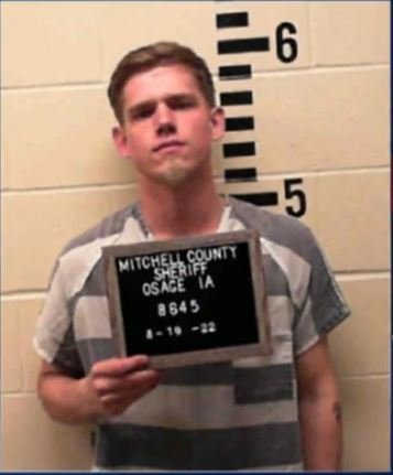 Disturbing text messages, drawings help investigators tie Iowa man to