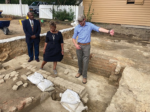 Archaeologists in Virginia began excavating three suspected graves at the original site of one of the nation’s oldest Black churches ...