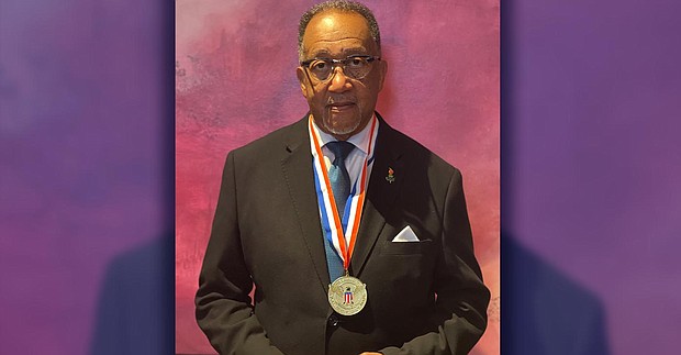 National Newspaper Publishers Association (NNPA) President and CEO Dr. Benjamin F. Chavis Jr. has received the President Joseph R. Biden Jr. Lifetime Achievement Award for Community S
