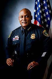 In a significant development within the Houston Police Department, Chief Troy Finner has announced his retirement, effective as of 10:30 …
