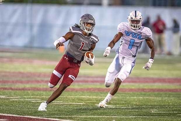 In Jahkari Grant’s first serious quarterbacking since high school, he was dazzling in VUU’s opening 77-0 victory over undermanned Virginia University of Lynchburg at Lanier Field/Hovey Stadium.
