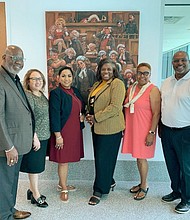 Chief Deputy Michael Winn, Bexar Co. Chief Deputy Racquel Montalvo, Bexar Co. Clerk Lucy Adame-Clark, Broward Co. Clerk Brenda Forman, Cook Co. Clerk Karen Yarbrough, and Dallas Co. Clerk John Warren visit the Broward County Clerk’s Office during the PRIA Conference.