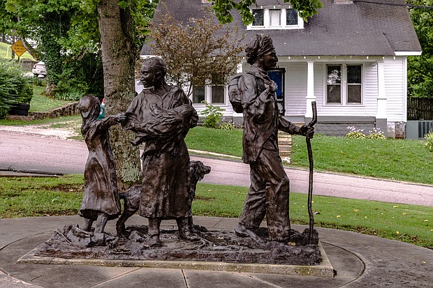 Statue commemorating the ordeal of native American Indian tribes at the Trail of Tears Memorial and Museum in Pulaski, Tennessee.