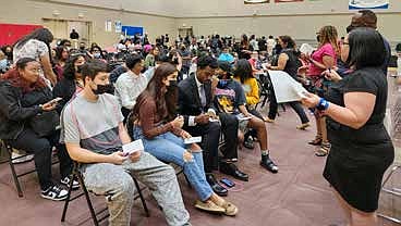 A welcome celebration for Star Scholars and their families took place on
Wednesday, Sept. 21, at Malcolm X College, connecting them to four-year
college transfer partners. City Colleges of Chicago.