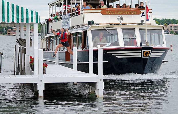 U.S. Mail Boat Tour by Lake Geneva Cruise Boat