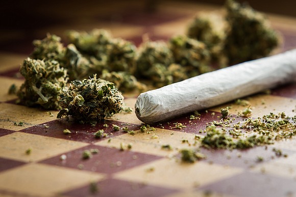Smoking weed while being a tobacco smoker may increase damage to the respiratory system, a new study found.
