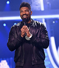 comedian and writer Deon Cole hosted the 2022 Soul Train Music Awards