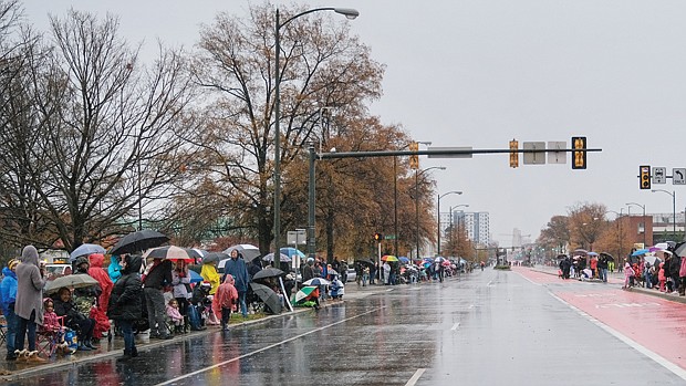 Under cloudy skies, rain and umbrellas, the Dominion Energy Christmas Parade kicked off the official holiday season on Dec. 3 at the Science Museum of Virginia on West Broad Street before heading Downtown to 7th Street. Despite the rain, parade-goers near and far lined the streets to experience the excitement and festivities.