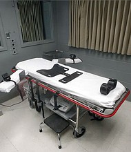 The execution room at the Oregon State Penitentiary is pictured on Nov. 18, 2011, in Salem, Ore. Oregon Gov. Kate Brown announced on Dec. 13 she is commuting the sentences of the 17 prison inmates in Oregon who have been sentenced to death to life imprisonment without the possibility of parole.