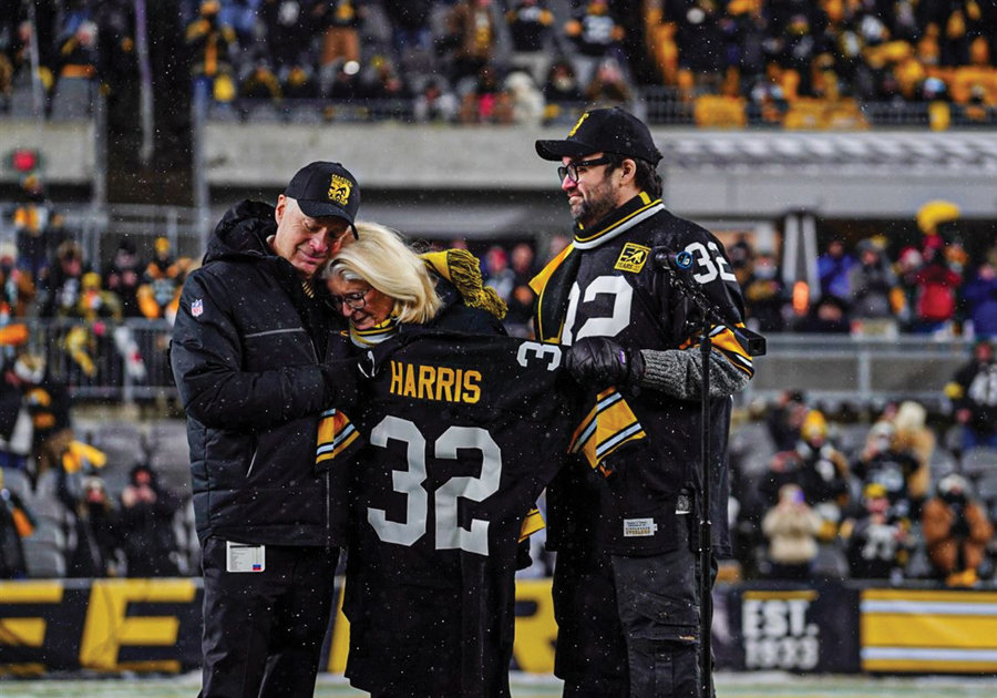 Bittersweet moment celebrates Franco Harris, Richmond Free Press