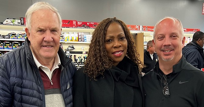 Representatives of Harbor Freight posed for a photo with Mayor Sheila Chalmers-Currin during the Grand Opening celebration.  Photo provided by STH Media LLC.
