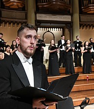The Grammy® Award-winning Houston Chamber Choir, under the direction of Robert Simpson, presents the regional premiere of Sarah Kirkland Snider’s Mass for the Endangered with Loop38 on Saturday, Feb. 4 at St. John the Divine Episcopal Church; Singer Greg Goedecke

Credit: Jeff Grass Photography