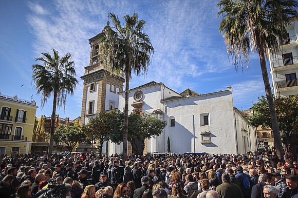 Spanish authorities believe the Moroccan suspect in a deadly machete attack at two churches in the southern port city of …