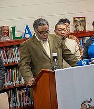 Hazel Crest School District 152 ½ and Hazel Crest Mayor Vernard Alsberry are committed to working together to ensure the safety of the students, as well as the residents of Hazel Crest. PHOTO PROVIDED BY HAZEL CREST SCHOOL DISTRICT 152 ½.