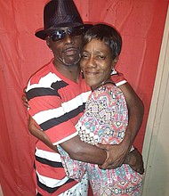 Alonzo Bagley, left, and his wife, Tangela Bagley, in a picture provided by his family's attorneys.
Mandatory Credit:	Courtesy Bagley family attorney