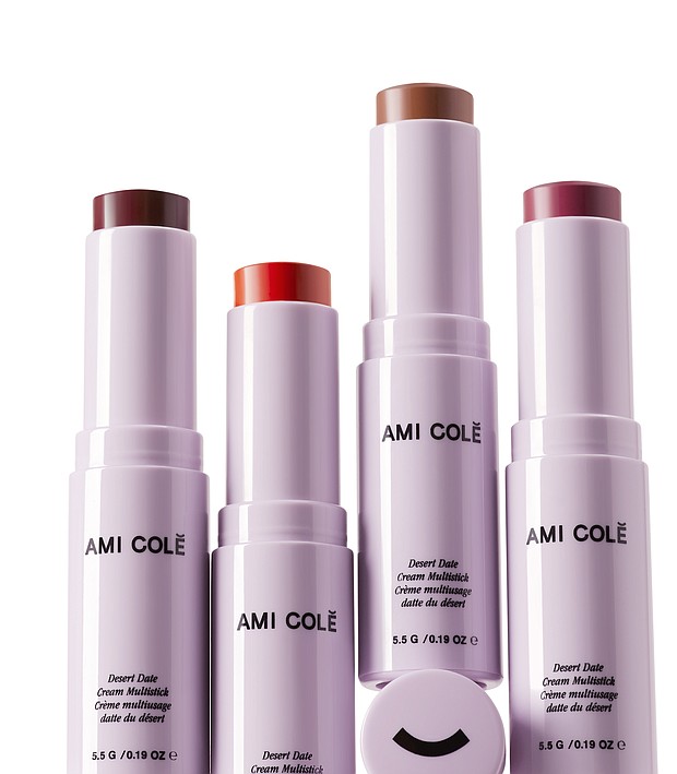 Naturally flushed look with effortless dimension.