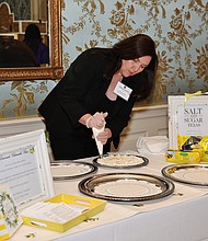 People's Choice Award/ Credit Girl Scouts of San Jacinto