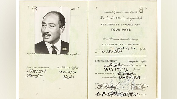 The sale of an Egyptian presidential passport at an auction is causing anger and confusion.