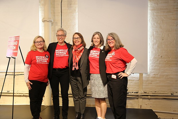 Governor Tina Kotek, joined more than 100 Moms Demand Action and Students Demand Action Volunteers to Call for Action on Gun Safety during Annual Advocacy Day. (photo courtesy of Tina Kotek’s Twitter)