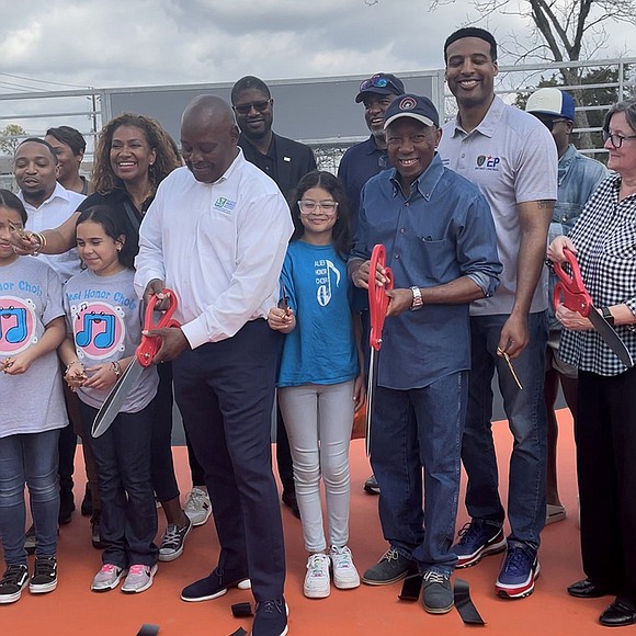 Mayor Sylvester Turner joined with local elected officials, the 50/50 Park Partners, Houston Parks and Recreation Department (H.P.A.R.D.), Houston Parks …