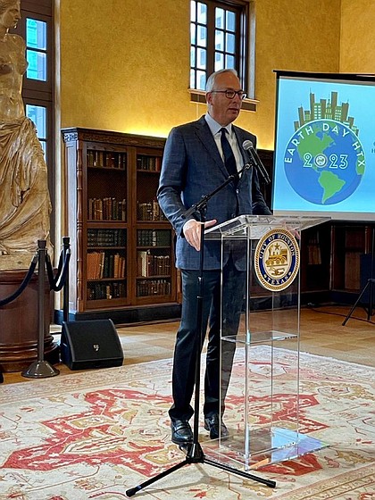 Artemis Energy Partners CEO and Chair Bobby Tudor delivered a lunchtime keynote on Houston leading the energy transition to a low-carbon world. He also leads the Greater Houston Partnership's – Houston Energy Transition Initiative.