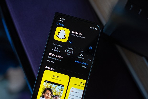 Snapchat's new AI chatbot is already raising alarms among teens and parents.
Mandatory Credit:	Tiffany Hagler-Geard/Bloomberg/Getty Images