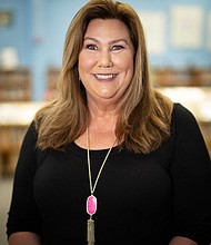 Lifetime Achievement Elementary

The Lifetime Achievement Category salutes teachers with more than 20 years of experience. Winners received $25,000 in cash for themselves and a $25,000 grant for their school. 

Lisa Barry
Woodridge Elementary School,
Alamo Heights ISD