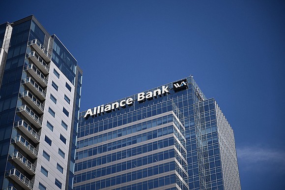 Regional bank stocks surged on Wednesday after Western Alliance reported that customer deposits are growing.