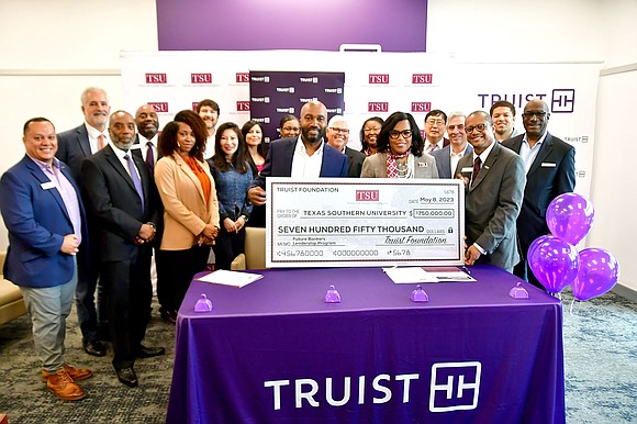 Texas Southern University and Truist announced the beginning of a new partnership during a signing ceremony and check presentation. The …