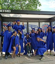 A METRO employee recently visited the Kashmere bus shelter and found excited seniors using it for a graduation photo backdrop.