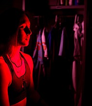Kelsie Whitmore of the Staten Island FerryHawks baseball team uses red light therapy in her locker room on September 8, 2022.
Mandatory Credit:	Al Bello/Getty Images